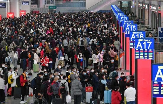 China registra más de un millón de viajes ferroviarios 