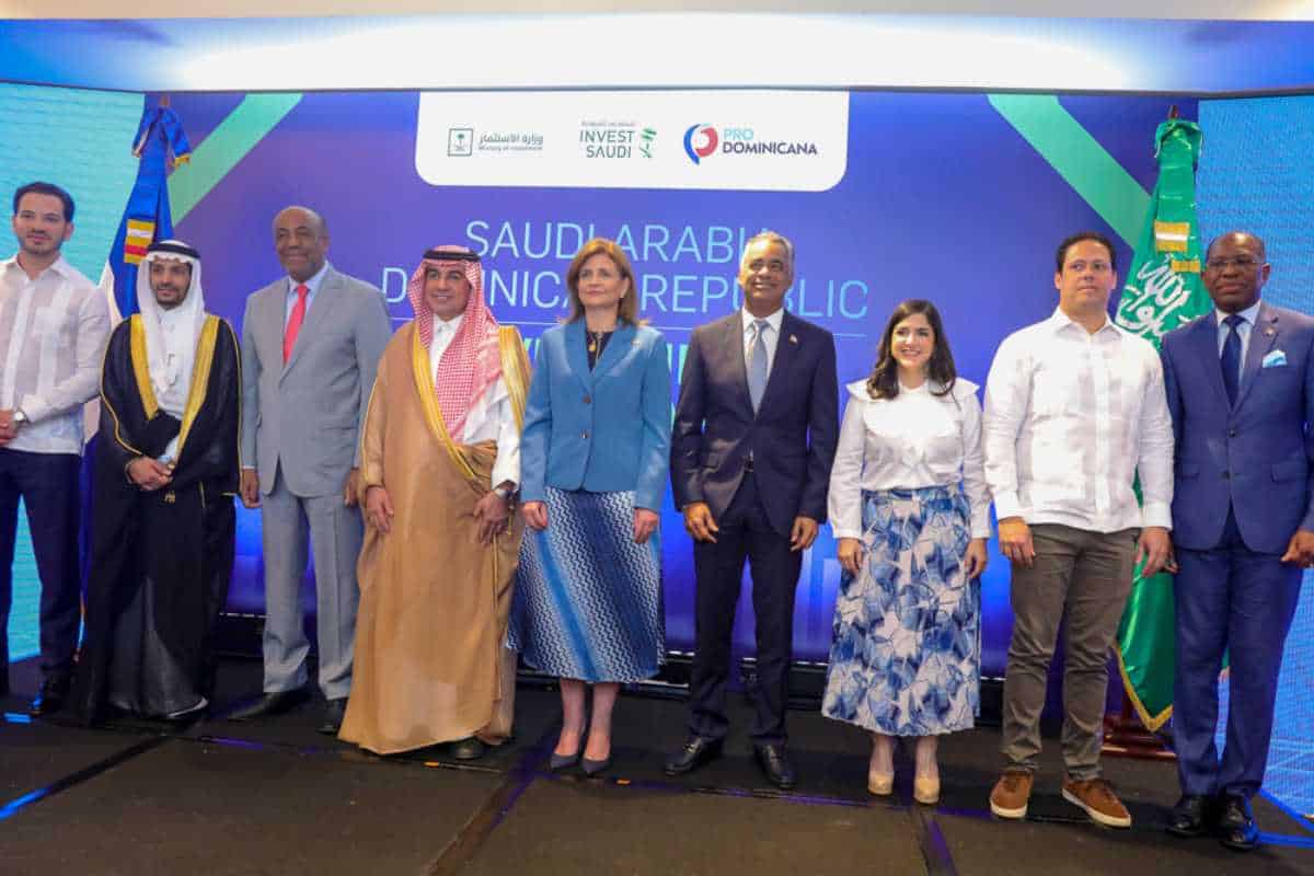 RD y Arabia Saudita exploran oportunidades de negocios
