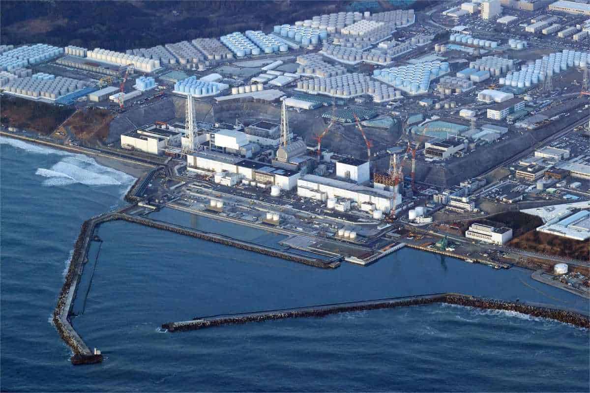China condena vertido de aguas nucleares de Fukushima por Japón