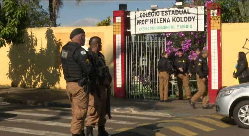 Fallece asesino escolar en celda de Brasil