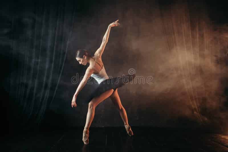 bailarina en accion