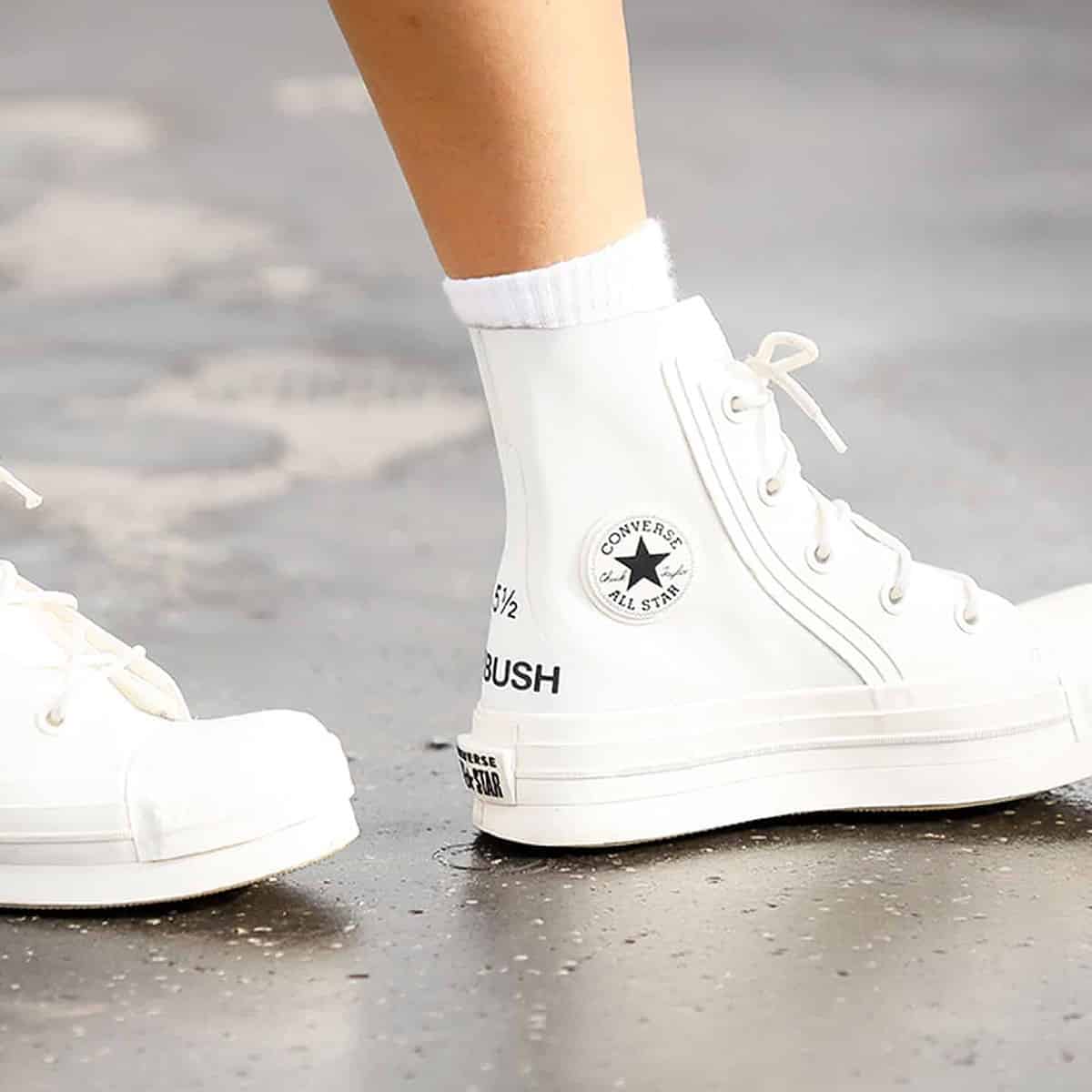 blancos zapatos sin manchas