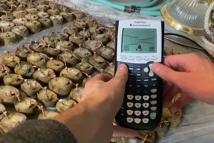 calculadora con doom instalado