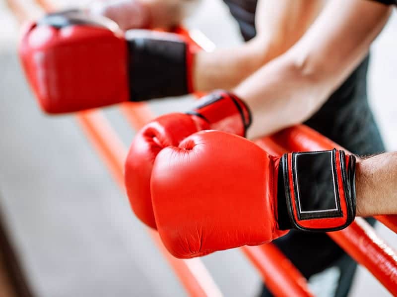 Elimina el mal olor de tus guantes de boxeo con estos simples consejos
