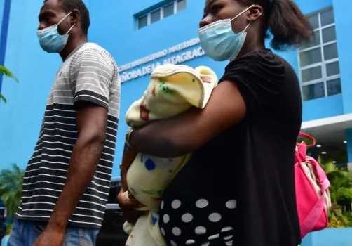 Impacto de gastos de salud en haitianos en RD