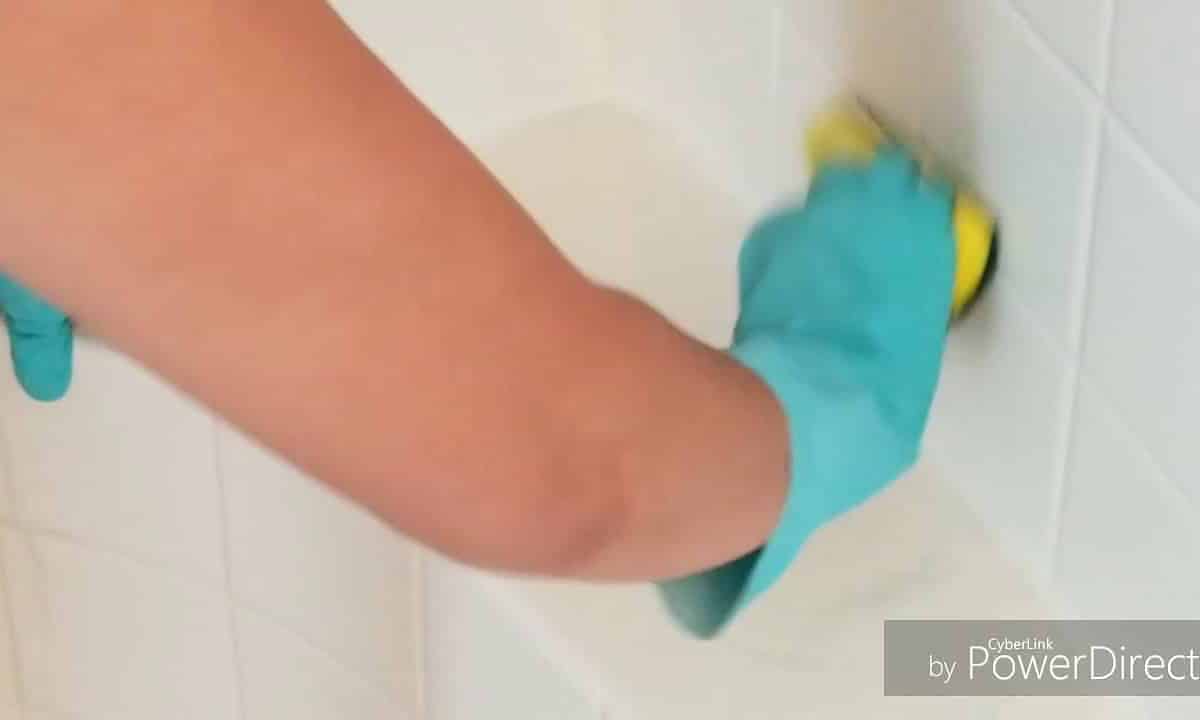 limpieza en bano y ducha