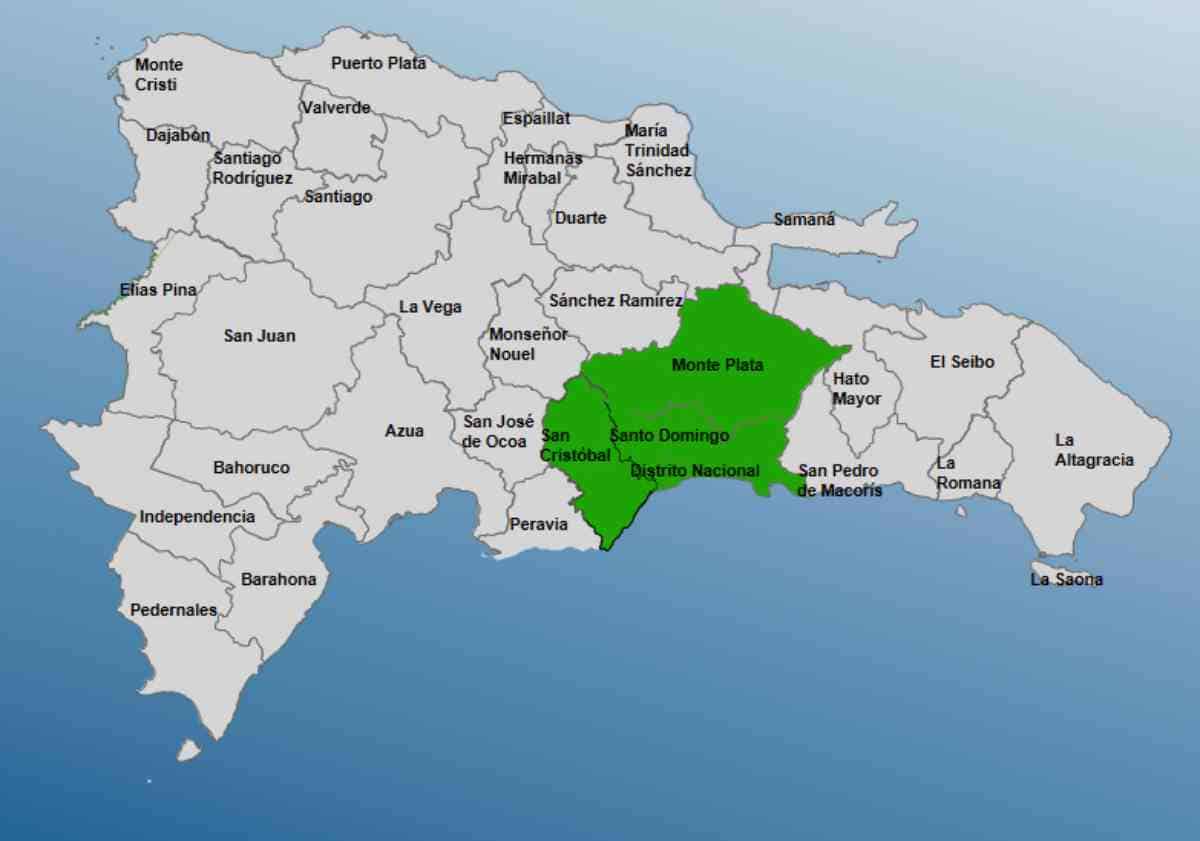 COE emite alerta verde en varias provincias por onda tropical
