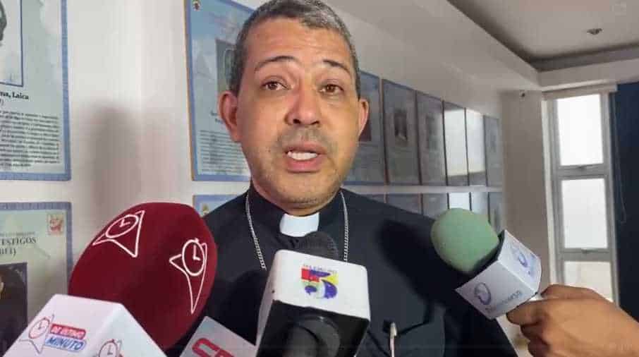 Obispo pide evaluación de la delincuencia en barrios y cuarteles