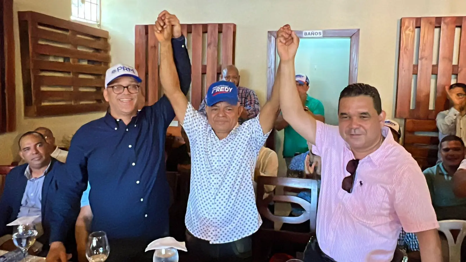 Respaldan a Fredy Fernández precandidato a senador Hermanas Mirabal