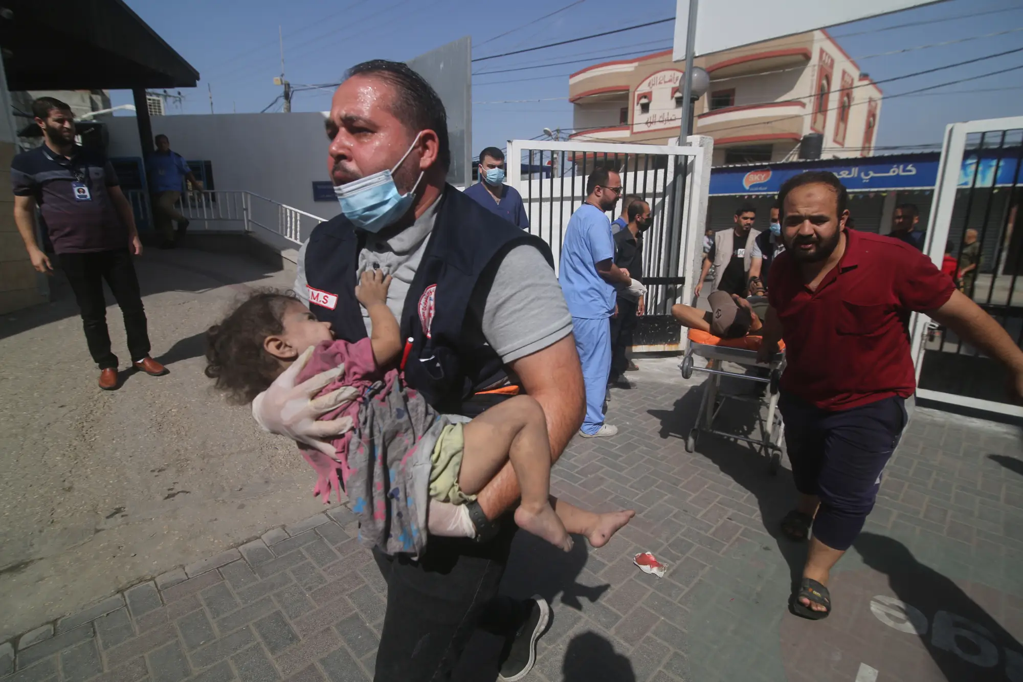 Ataques israelíes dejan 7.028 palestinos muertos en Gaza