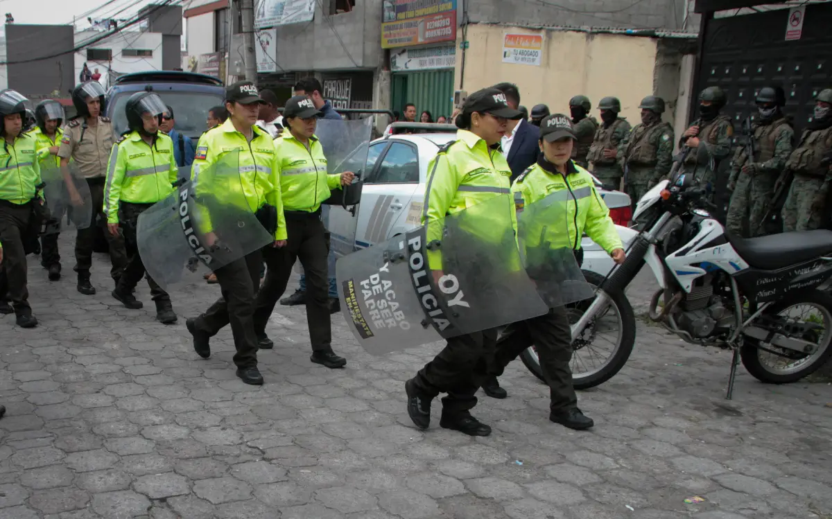 Ecuador sumido en espiral de violencia en medio de "estado de excepción"