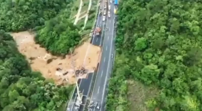 derrunbe carretera en Guangdong