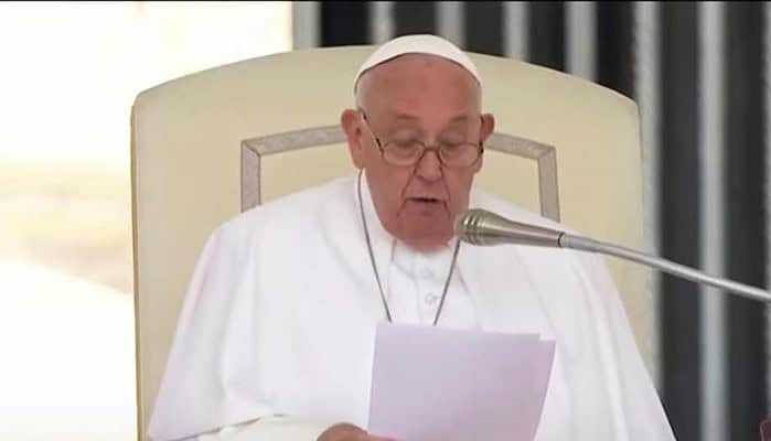 El papa Francisco se disculpa por comentarios homófobos sobre los seminarios