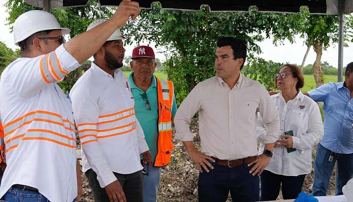 INAPA avanza en la construcción del alcantarillado sanitario en Licey al Medio