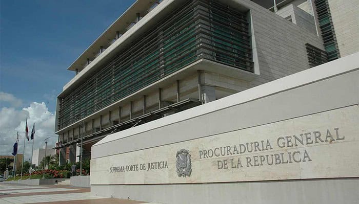 Operación Gaviota: Desarticulación de una red de fraude bursátil en la República Dominicana